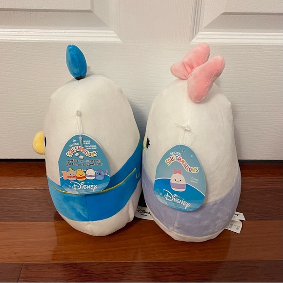 Donald Duck & Daisy Duck 8” Disney Squishmallow Bundle - Picture 3 of 3